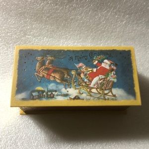 Apple Cinnamons Soap with Christmas musical box